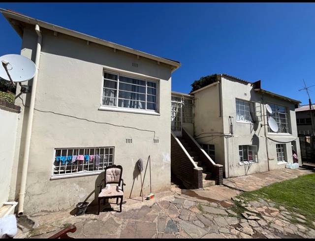 5 BEDROOM HOUSE FOR SALE IN KENSINGTON